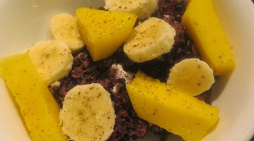 Baked {Sweet} Coconut Black Rice with Mangoes and Bananas | The Levantess